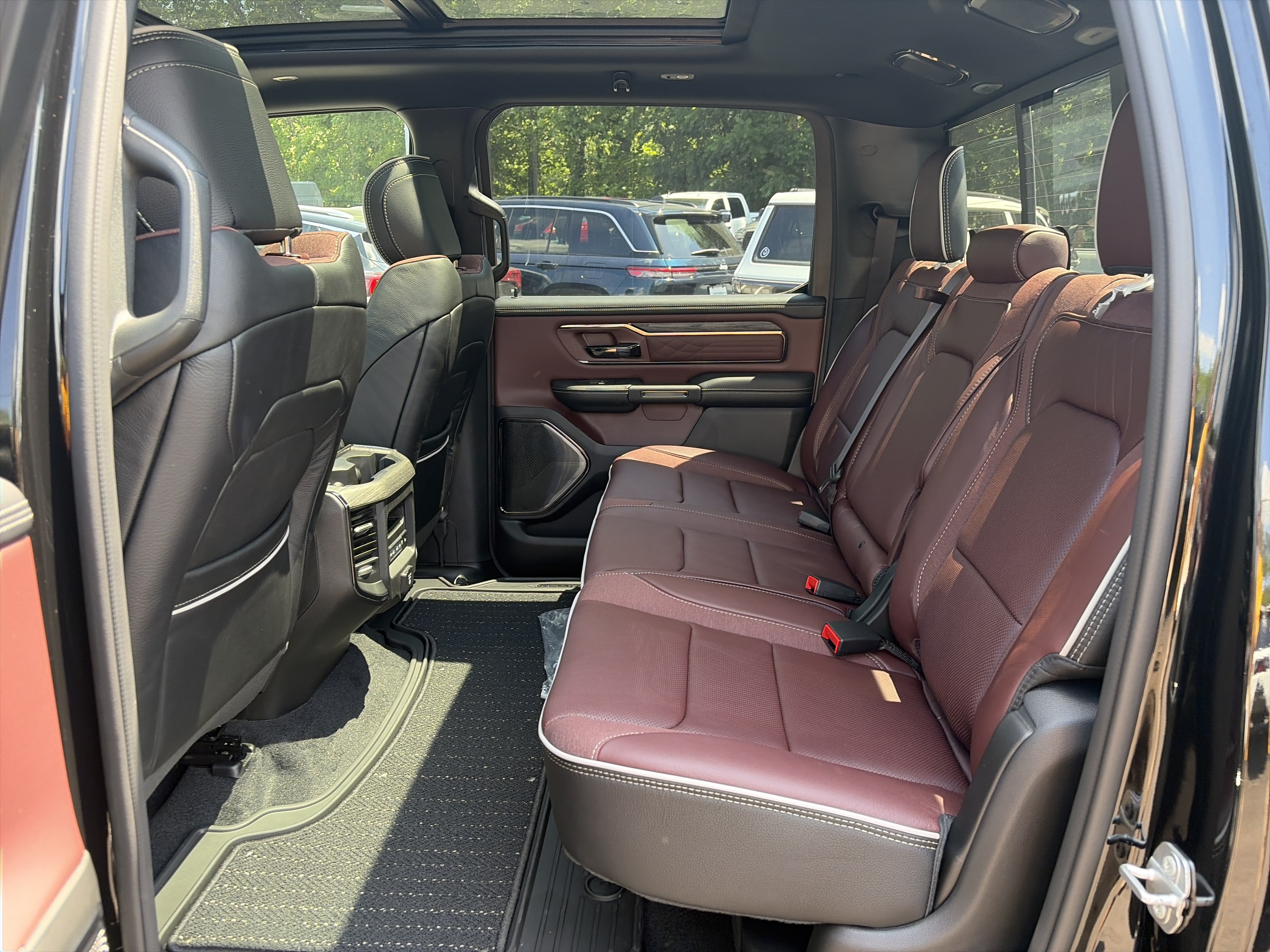 New 2026 RAM 1500 Limited AWD/4WD image 32