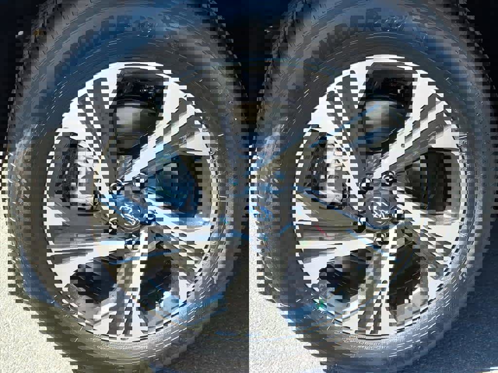 Certified 2024 Subaru Crosstrek 2.0i Premium image 10