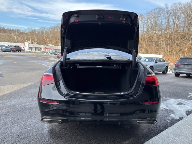 Certified 2025 Mercedes-Benz S 580 4MATIC Sedan image 8