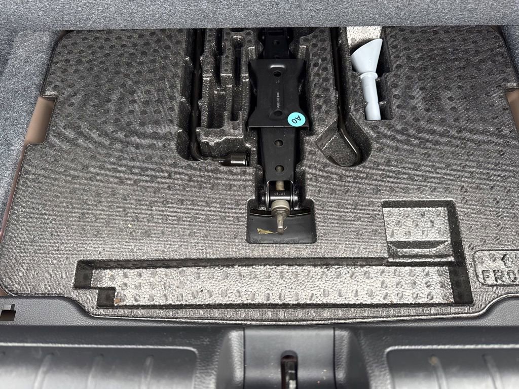 Used 2019 Honda Accord EX-L image 8