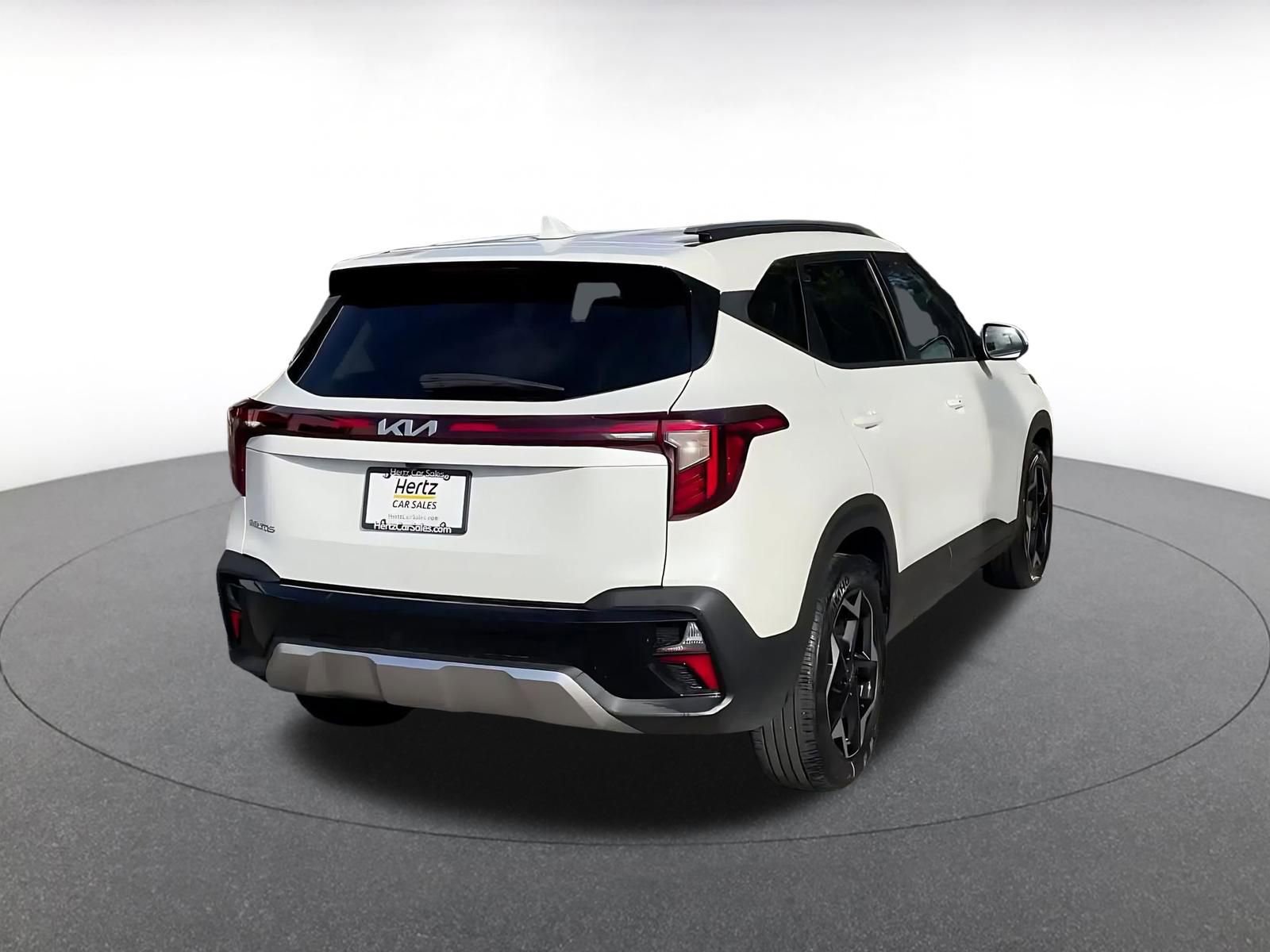 Used 2025 Kia Seltos S FWD image 12