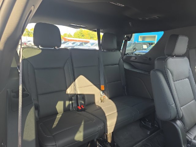 Used 2024 GMC Yukon Denali AWD/4WD image 13