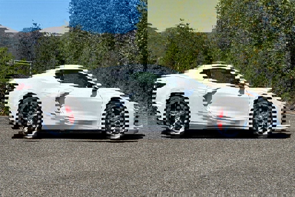 New 2025 Chevrolet Corvette E-Ray w/ ZER Performance Package image 3