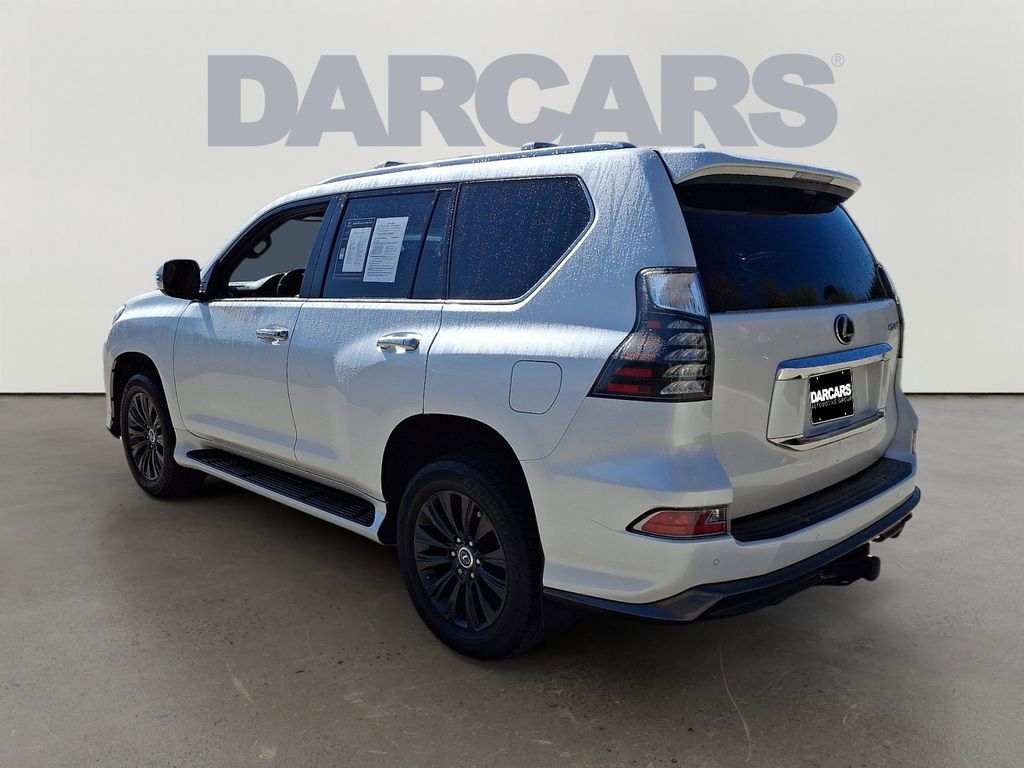 Used 2023 Lexus GX 460 Luxury w/ Sport Design Package AWD/4WD image 4