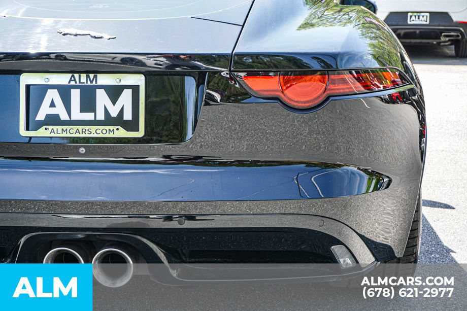 Used 2020 Jaguar F-TYPE R-Dynamic RWD image 12