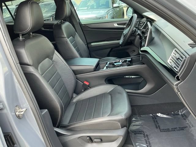 Certified 2024 Volkswagen Atlas Cross Sport SEL AWD/4WD image 23