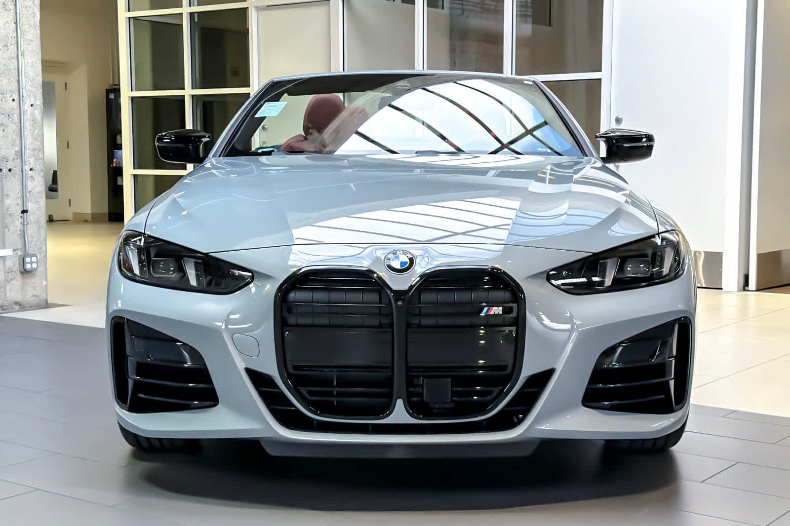New 2026 BMW M440i Convertible w/ Premium Package RWD image 11