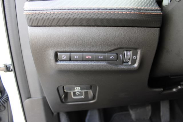 New 2026 Jeep Cherokee Overland AWD/4WD image 17