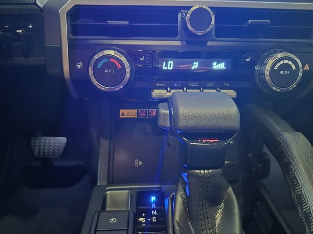 Certified 2024 Toyota Tacoma TRD Off-Road AWD/4WD image 26