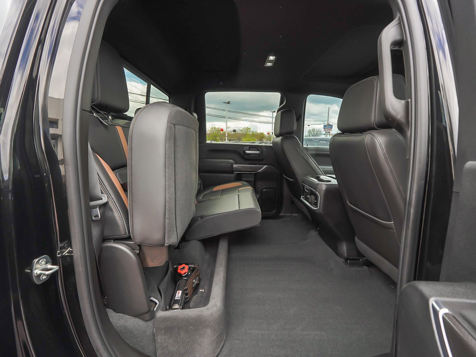 Used 2021 Chevrolet Silverado 2500 LTZ w/ Carhartt Edition AWD/4WD image 40