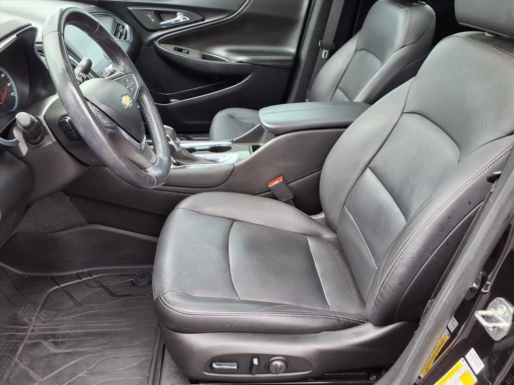 Used 2021 Chevrolet Malibu LT w/ Leather Package FWD image 10