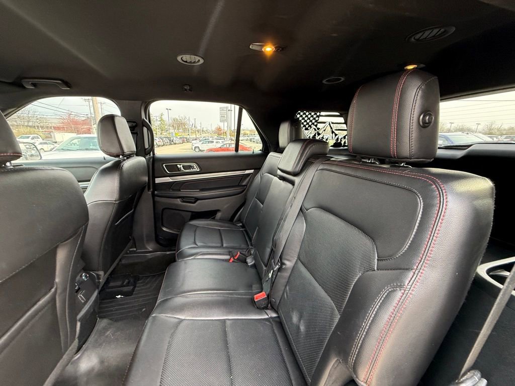 Used 2018 Ford Explorer Sport image 25