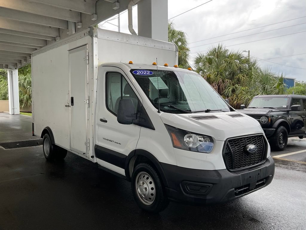 Used 2022 Ford Transit 350 DRW RWD image 1