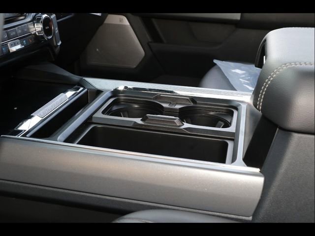 New 2025 Ford F250 Lariat w/ Lariat Ultimate Package image 30