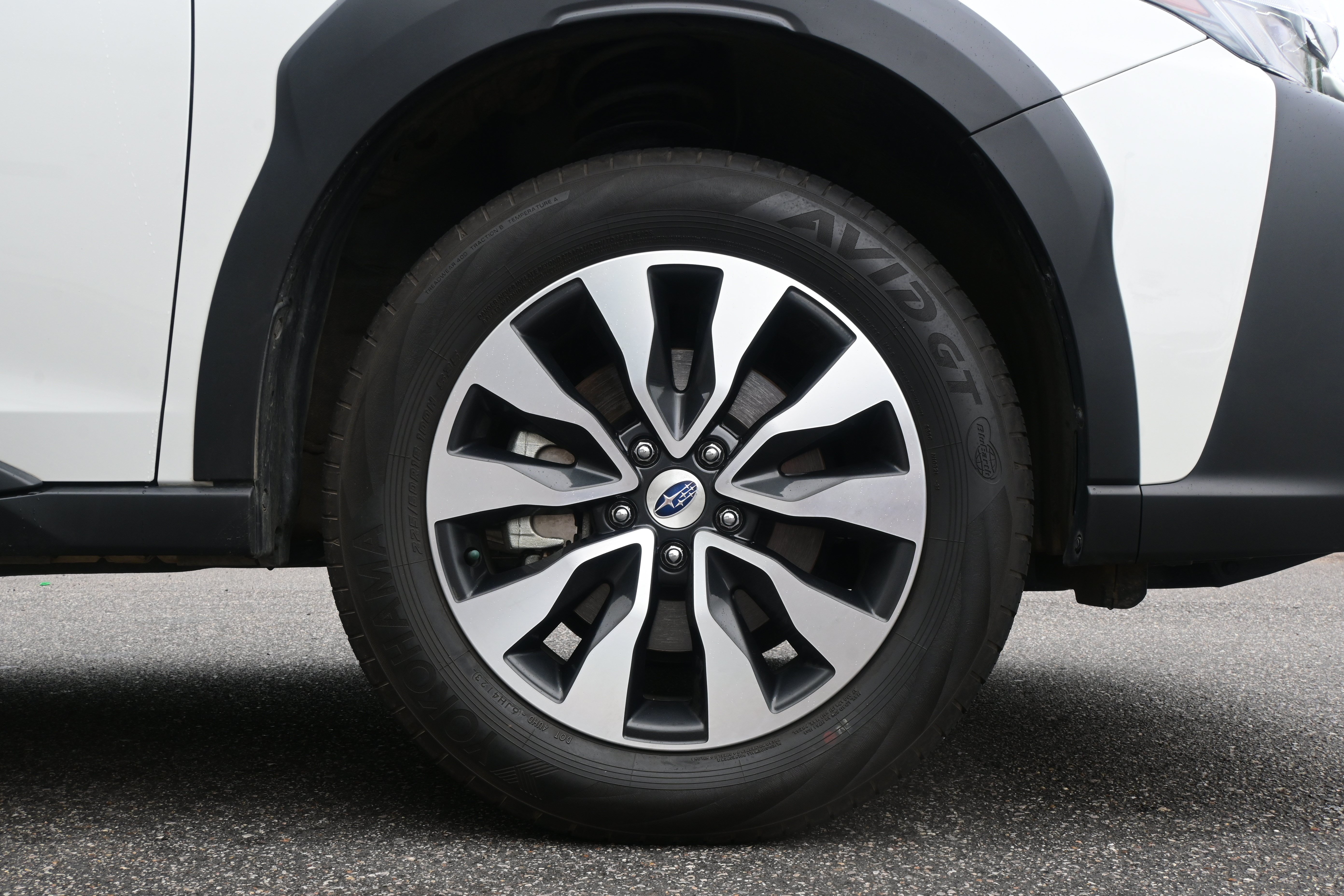 Certified 2024 Subaru Outback Limited AWD/4WD image 13