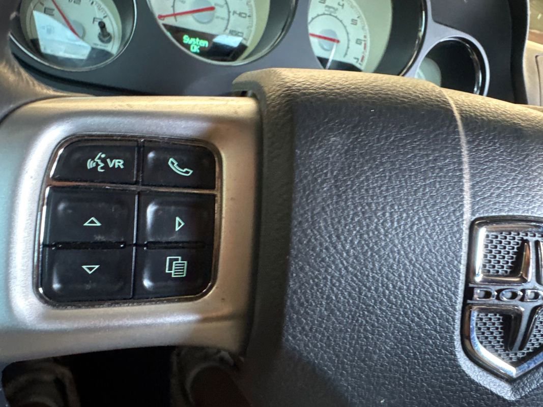 Used 2014 Dodge Challenger R/T Plus RWD image 33