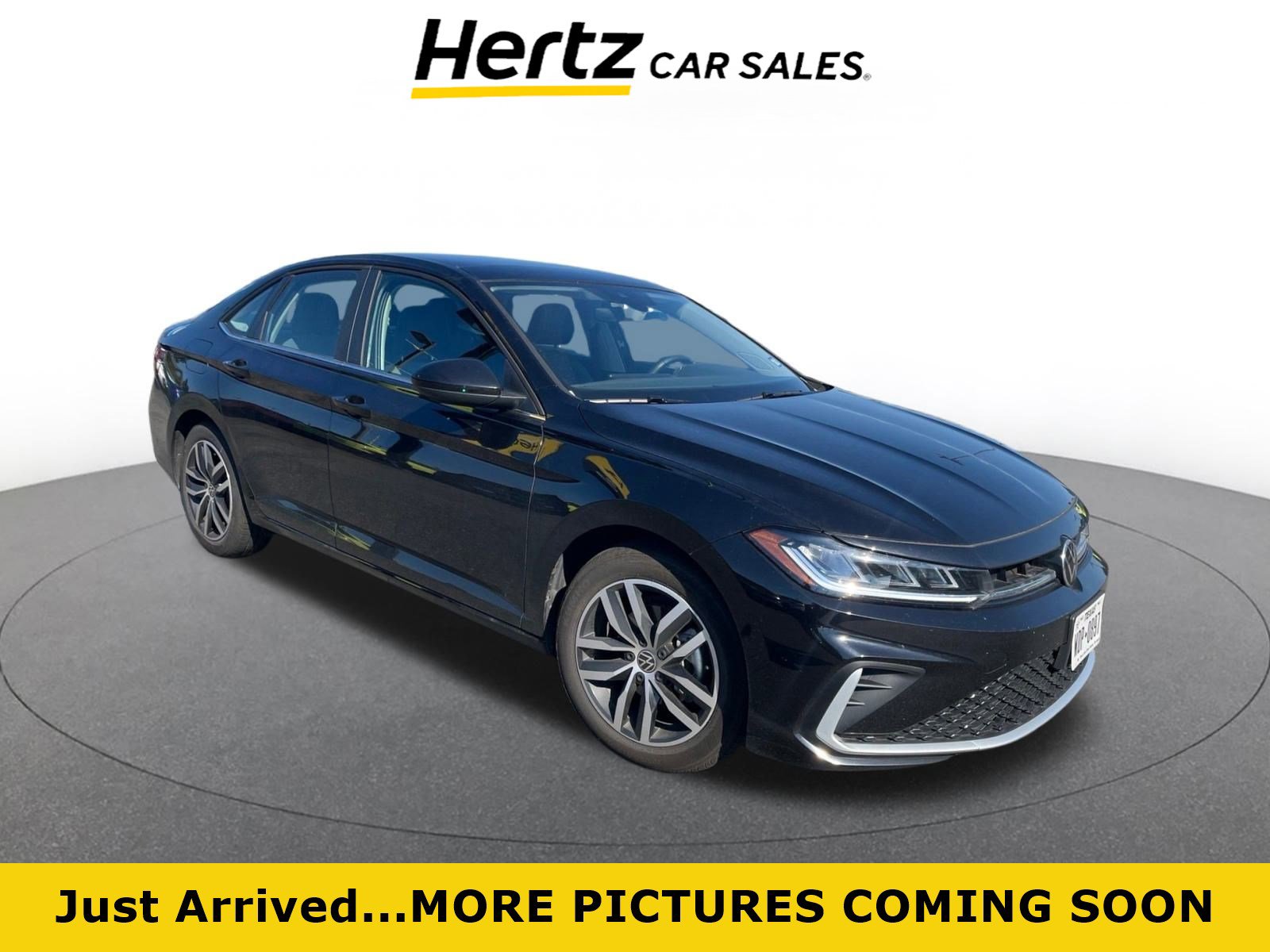 Used 2025 Volkswagen Jetta SE