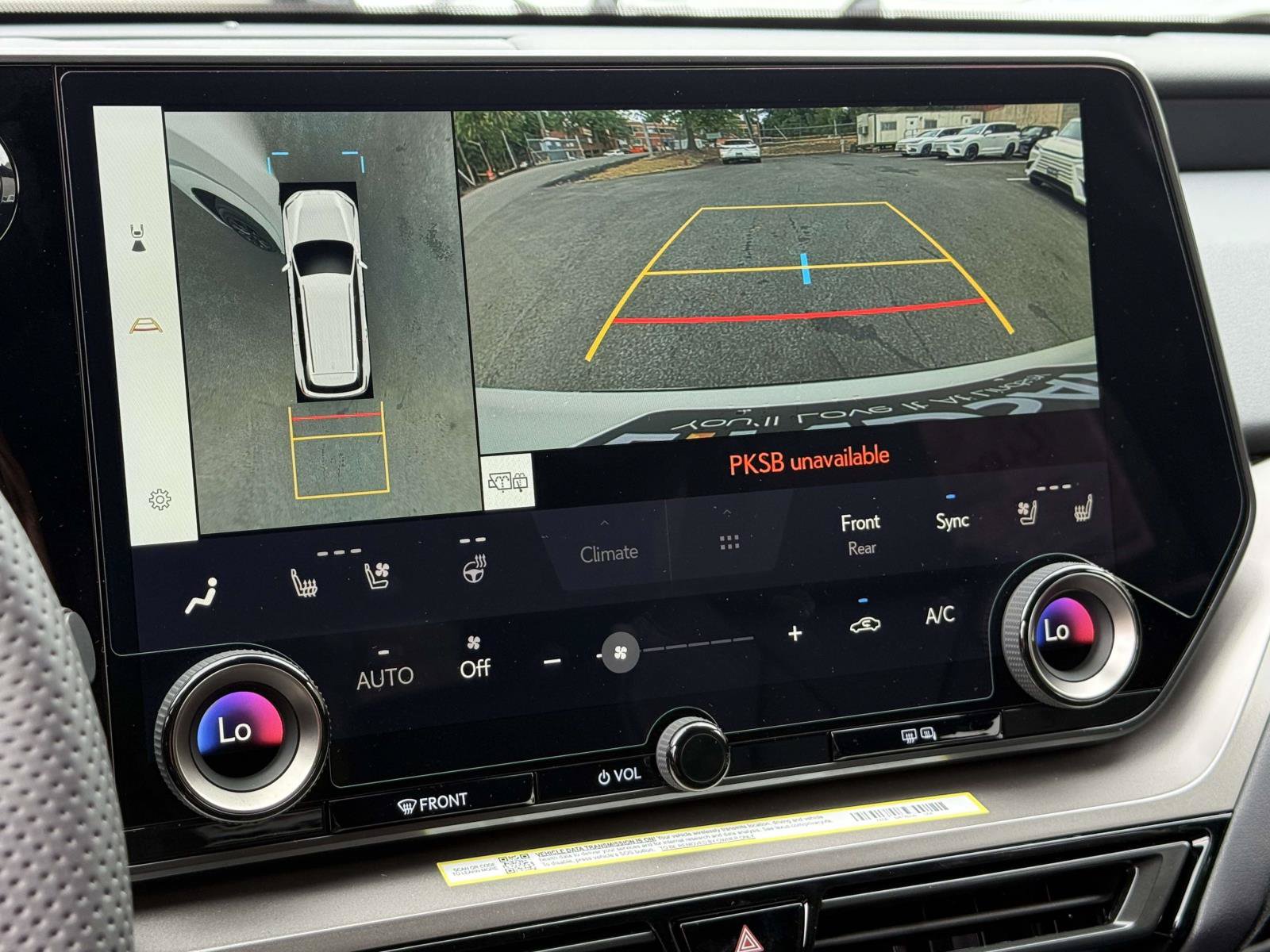 New 2026 Lexus TX 500h AWD w/ Technology Package image 4