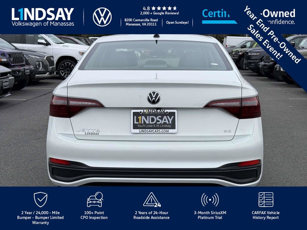 Certified 2024 Volkswagen Jetta SE w/ Panoramic Sunroof Package image 4