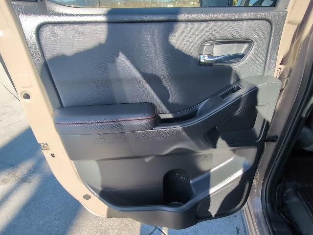 Used 2024 Nissan Frontier PRO-4X w/ Off-Road Protection Package image 28