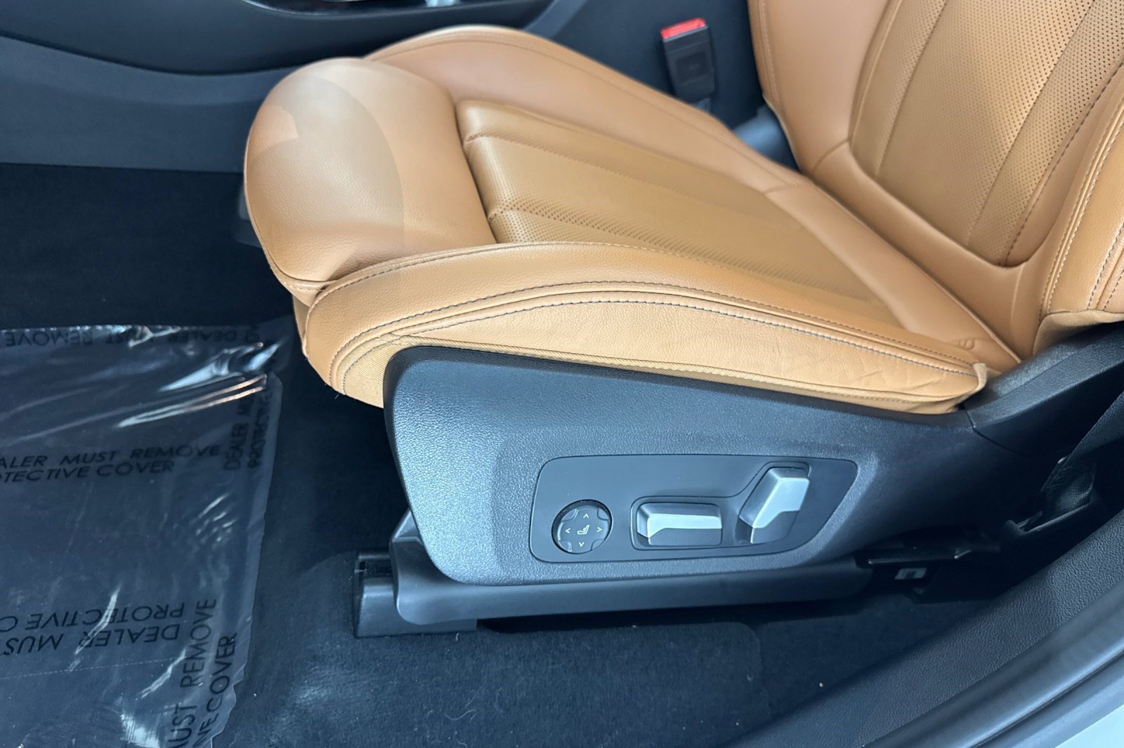 Used 2023 BMW X3 sDrive30i w/ M Sport Package RWD image 14