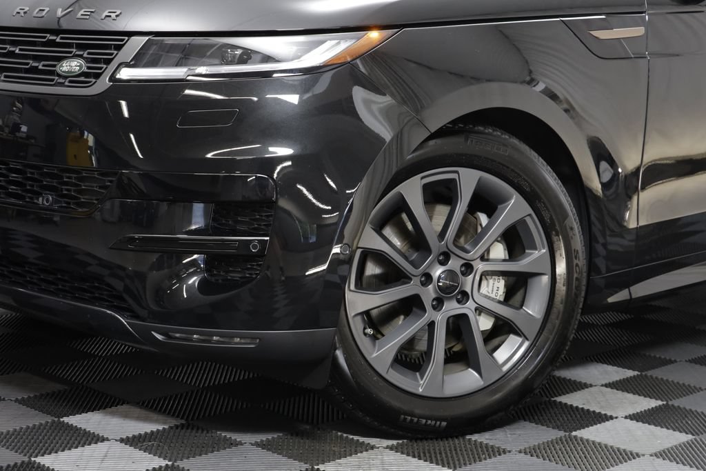 Certified 2026 Land Rover Range Rover Sport SE AWD/4WD image 3