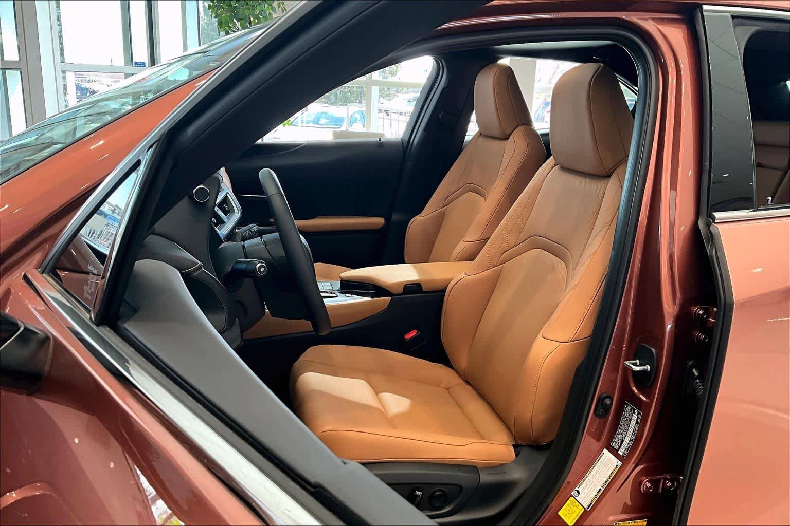 New 2026 Lexus UX 300h AWD image 9