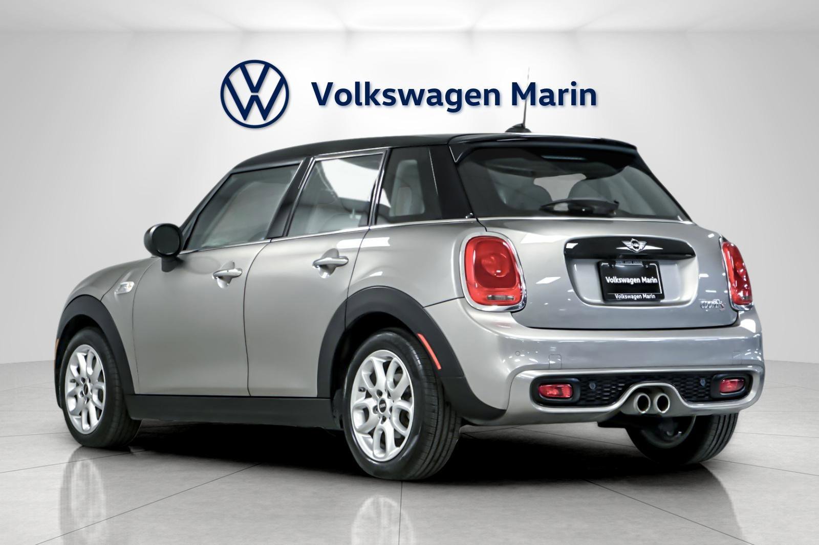 Used 2017 MINI Cooper S image 3
