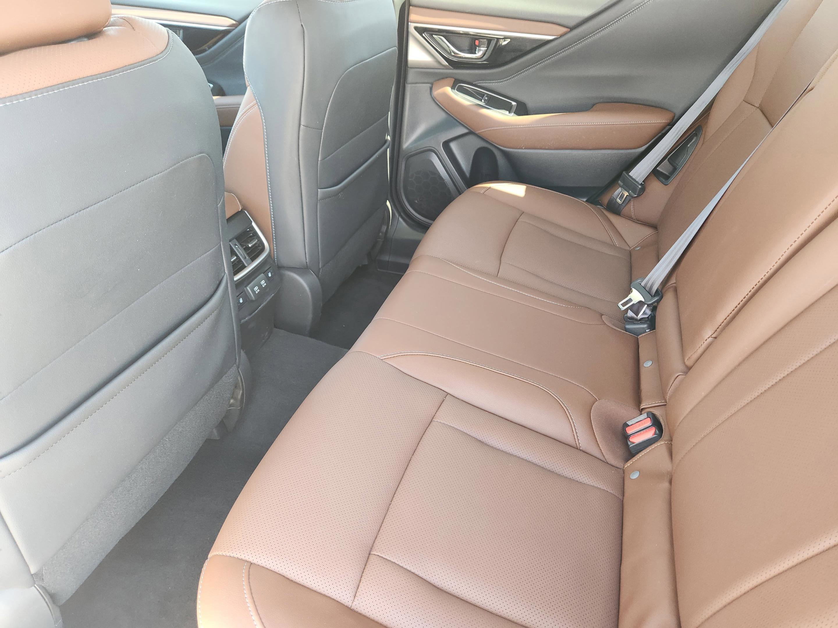 Used 2022 Subaru Outback Touring w/ Tech Package 2 image 30