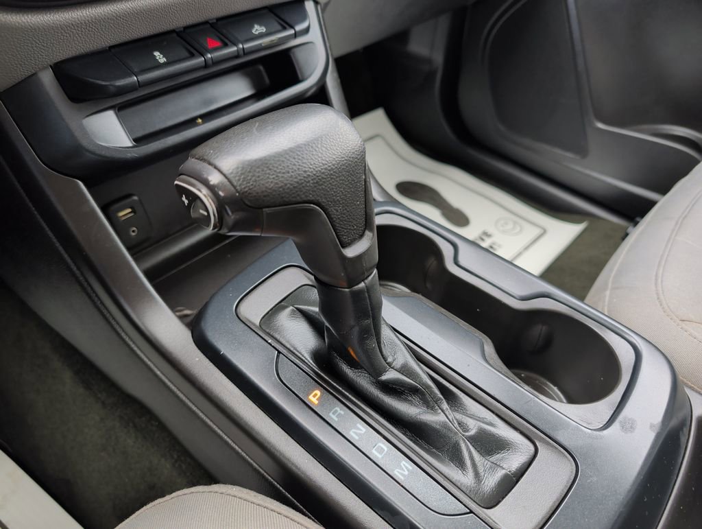 Used 2016 Chevrolet Colorado W/T image 15