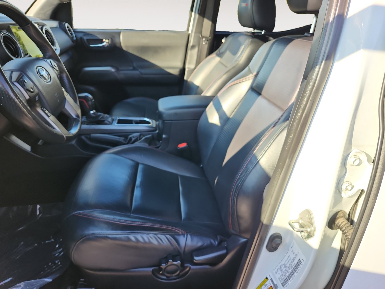Used 2019 Toyota Tacoma TRD Pro AWD/4WD image 9