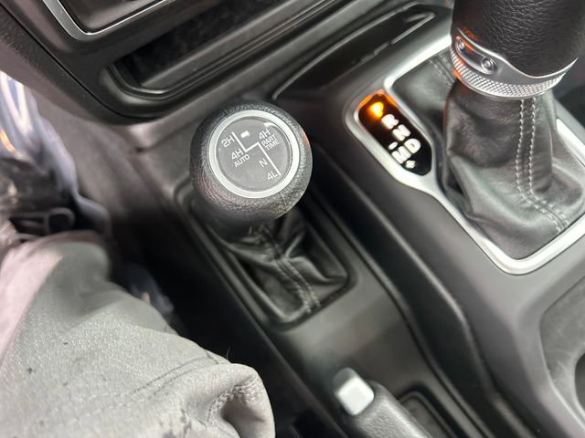 Used 2025 Jeep Wrangler Sahara 4xe image 22