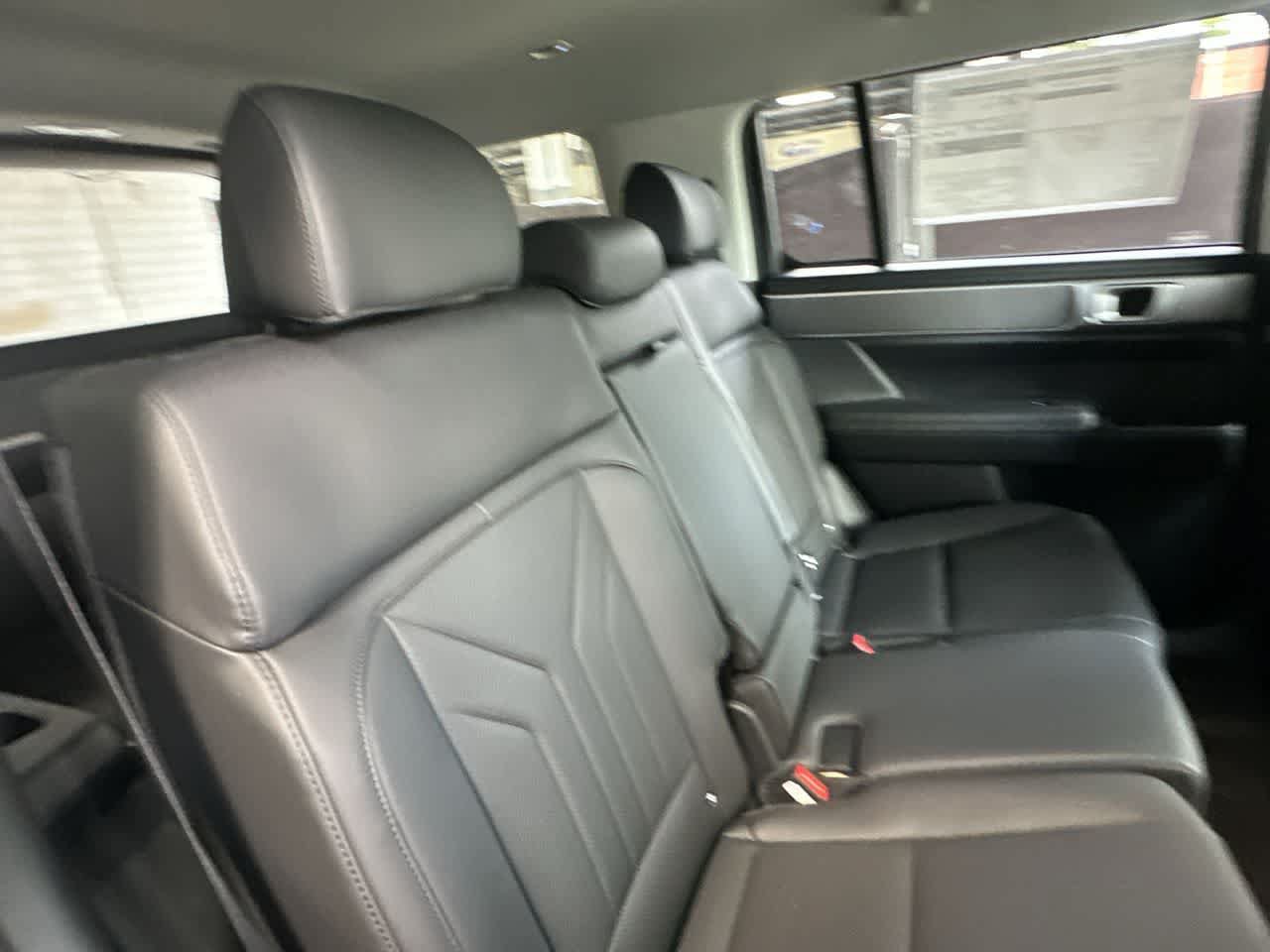 New 2027 Hyundai Santa Fe SEL FWD image 26