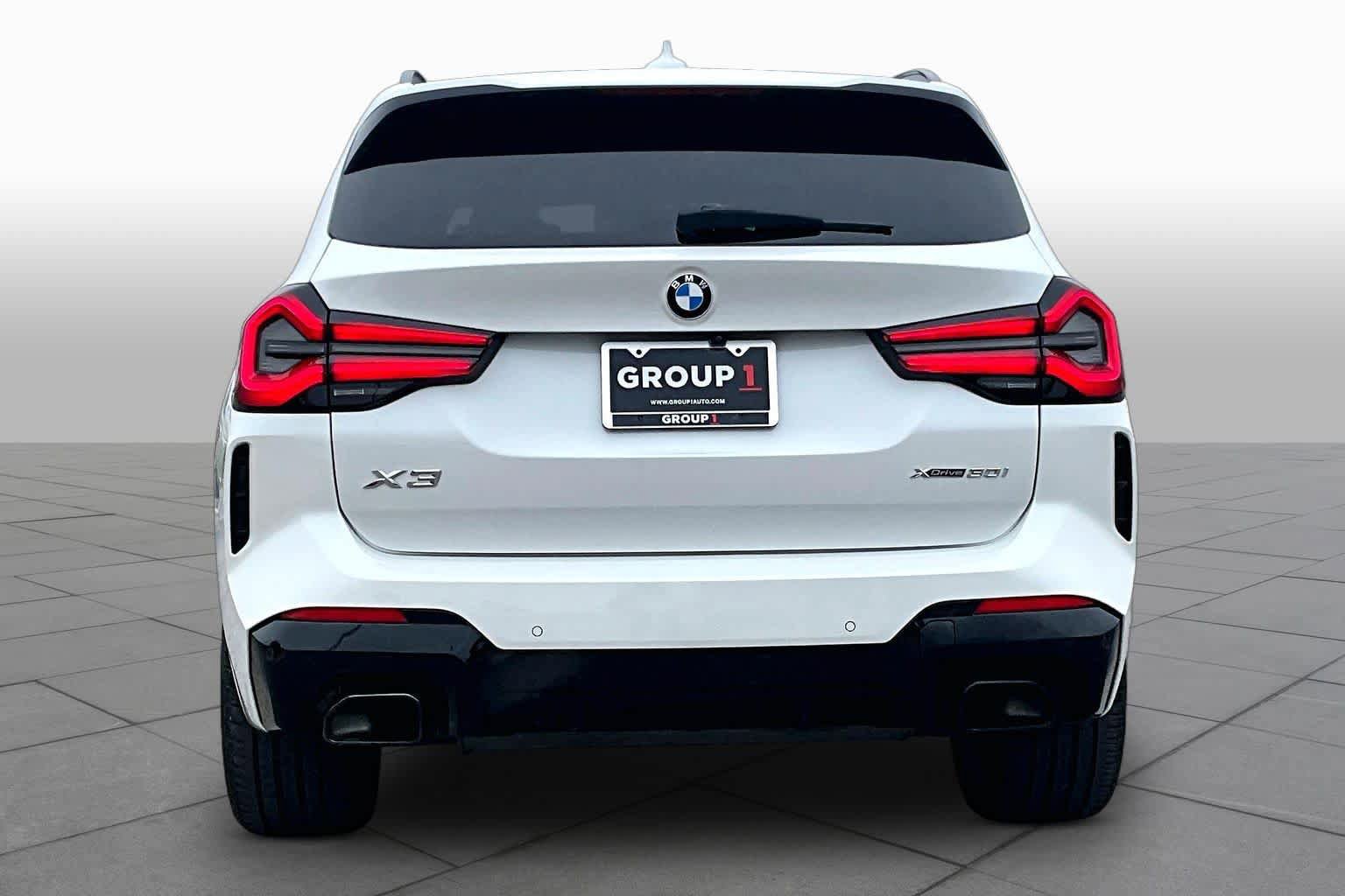 Used 2022 BMW X3 xDrive30i w/ M Sport Package AWD/4WD image 5