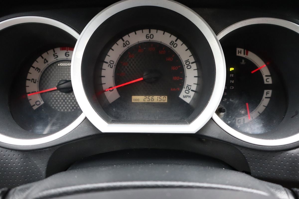 Used 2014 Toyota Tacoma V6 image 34