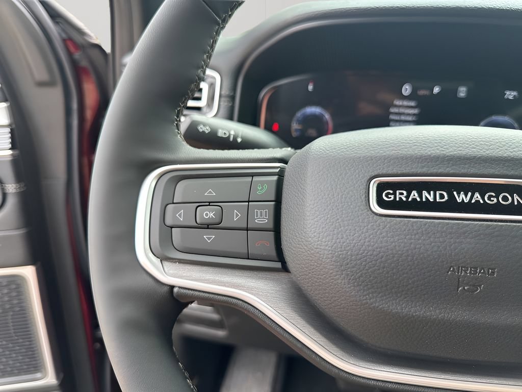 New 2026 Jeep Grand Wagoneer 4WD w/ Premium Group I image 32