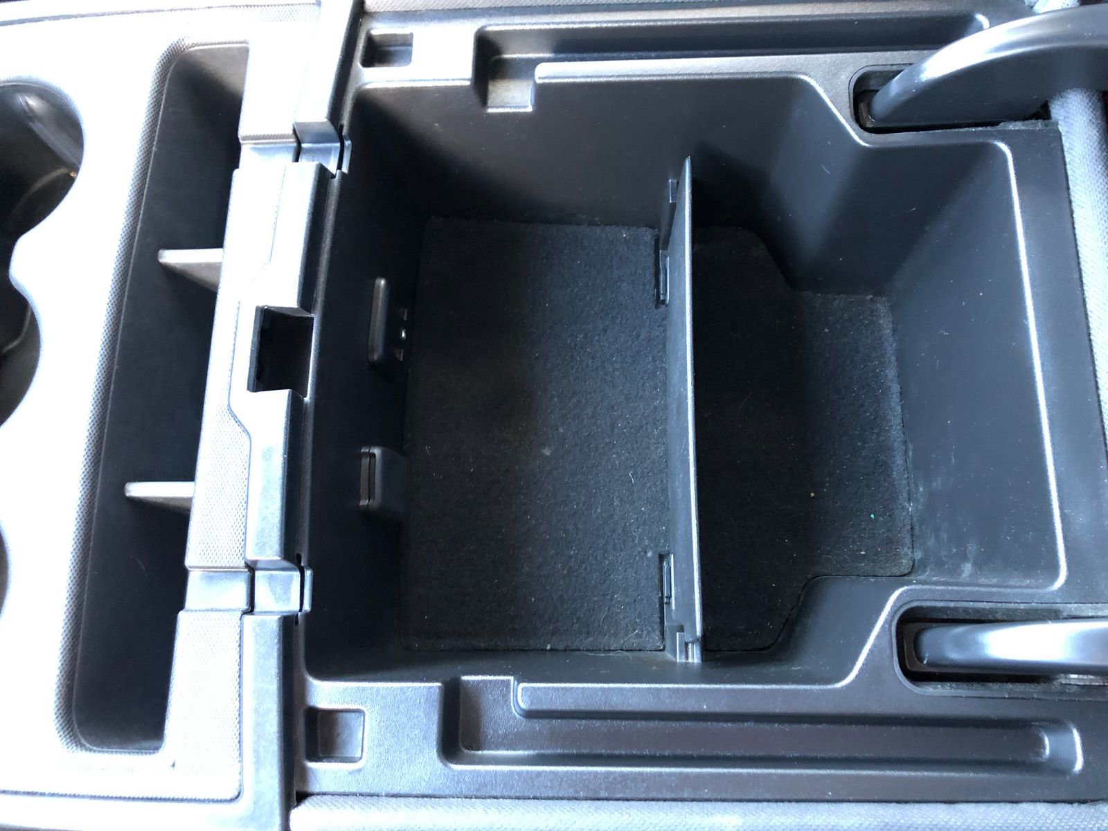 Used 2017 Chevrolet Silverado 1500 LT w/ Midnight Edition image 21