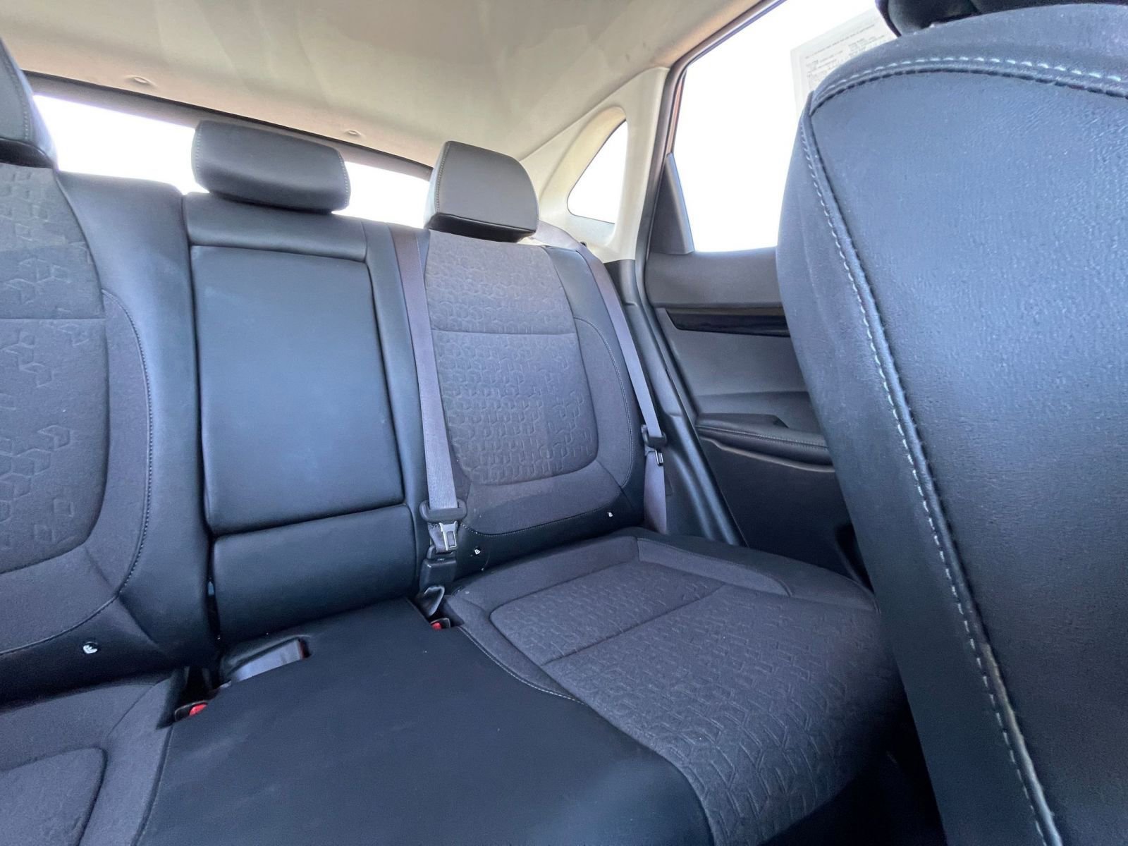 Used 2025 Kia Seltos S image 38