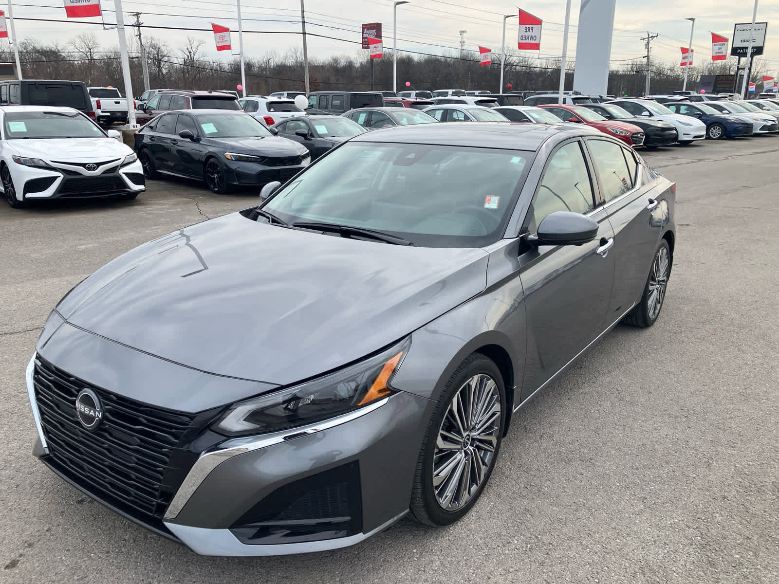 Used 2024 Nissan Altima 2.5 SL image 3