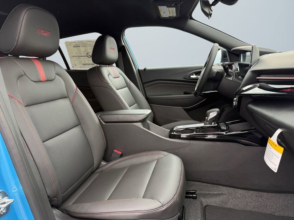 New 2026 Chevrolet Trax RS w/ Driver Confidence Package image 15