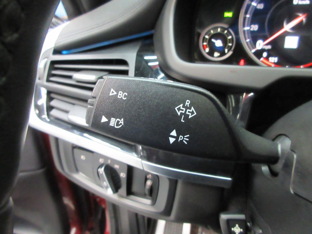 Used 2019 BMW X6 xDrive35i w/ Premium Package Enhanced AWD/4WD image 23