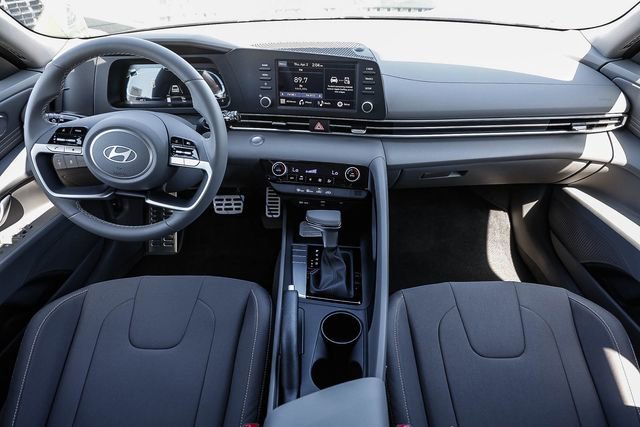 New 2026 Hyundai Elantra Sport FWD image 12