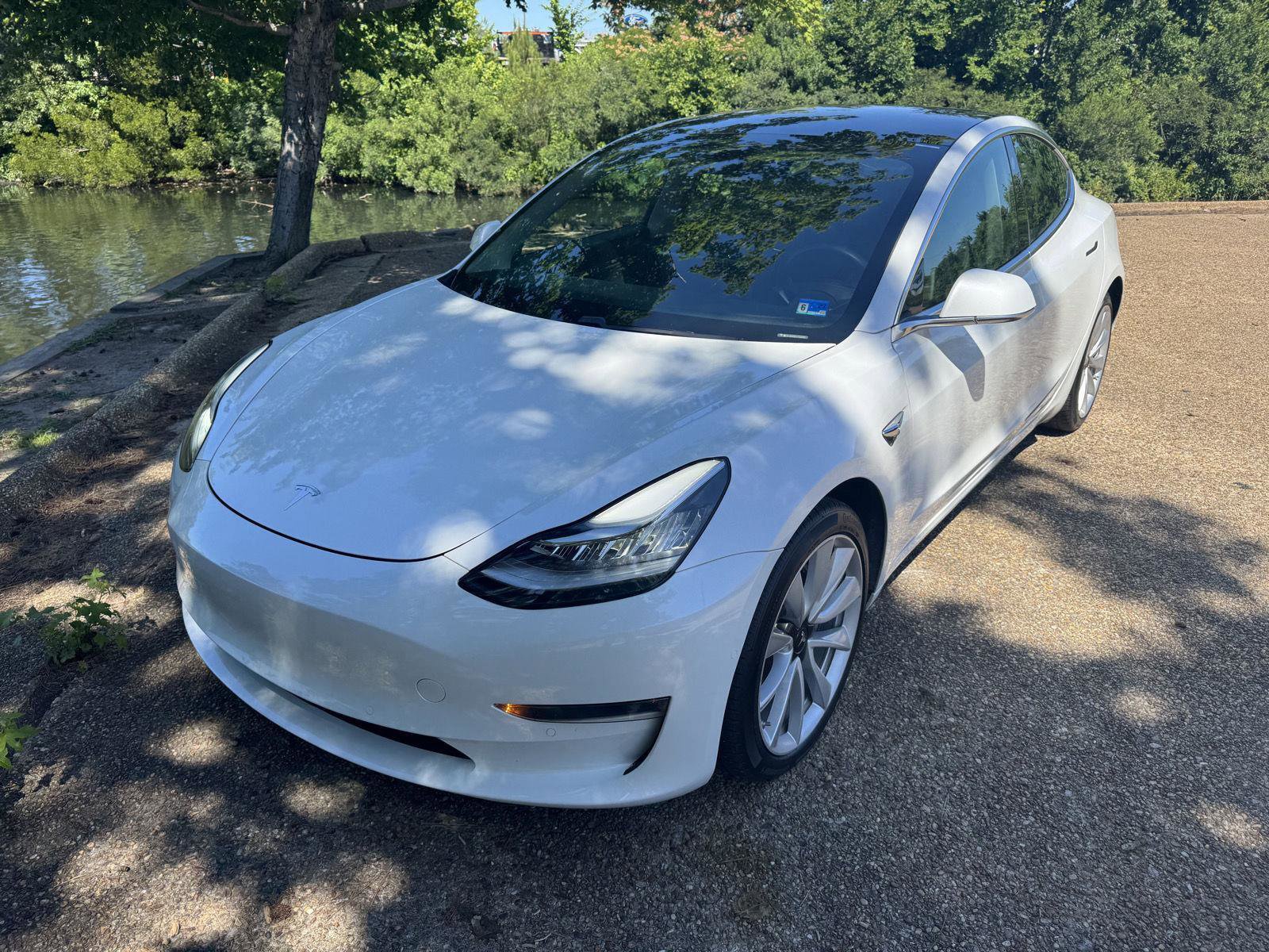 Used 2020 Tesla Model 3 Long Range AWD/4WD image 12