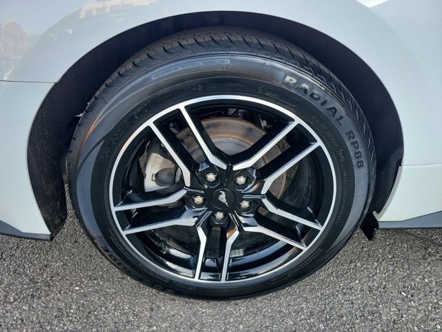 Used 2022 Ford Mustang Coupe w/ Equipment Group 101A RWD image 7