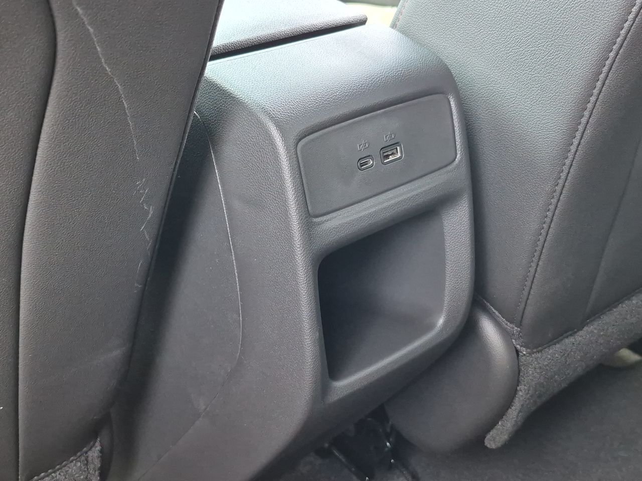 New 2026 Chevrolet Trax RS w/ Sunroof Package FWD image 22