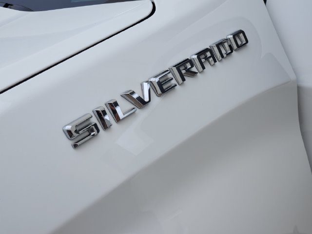 Used 2022 Chevrolet Silverado 1500 LT RWD image 10
