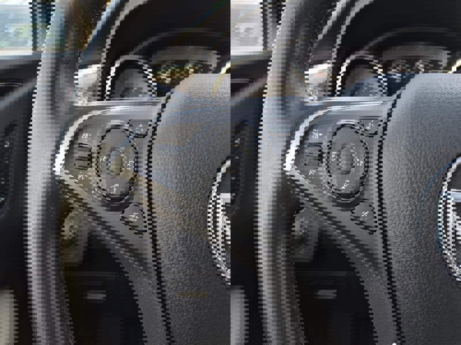 Certified 2019 Buick Envision Essence image 19