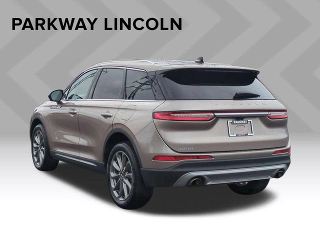 Used 2021 Lincoln Corsair FWD w/ Premium Package image 3