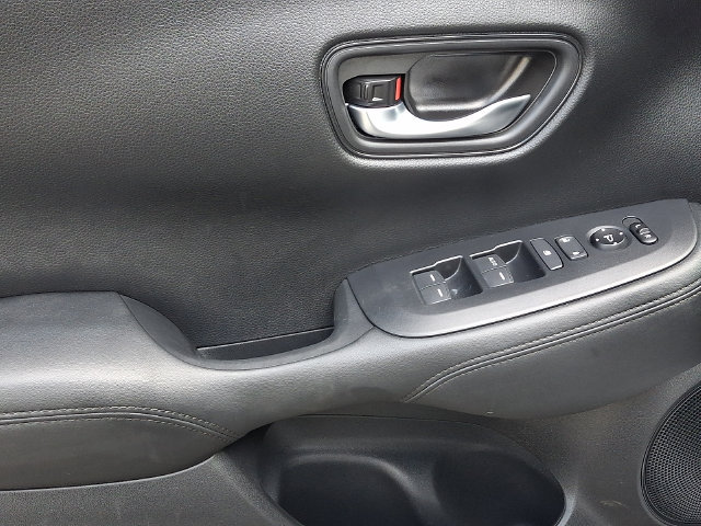 Used 2026 Honda HR-V LX image 13