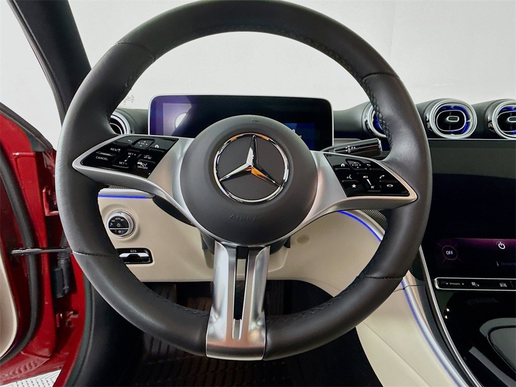 Used 2025 Mercedes-Benz C 300 4MATIC Sedan image 12